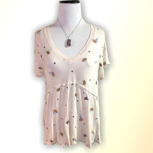 Francesca’s Miami boho hippy embroidered daisy cream shirt size medium